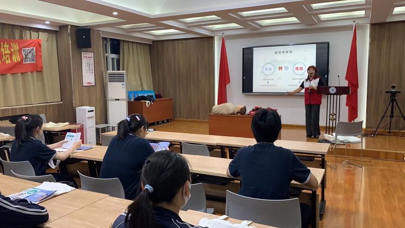 保育员资格证报名，这些条件你符合吗？**
