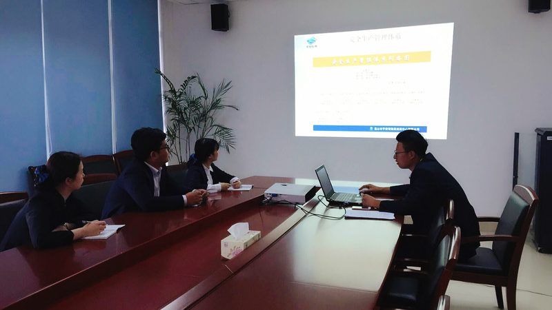 上海学历提升机构避坑：如何选择靠谱的课程与师资？**